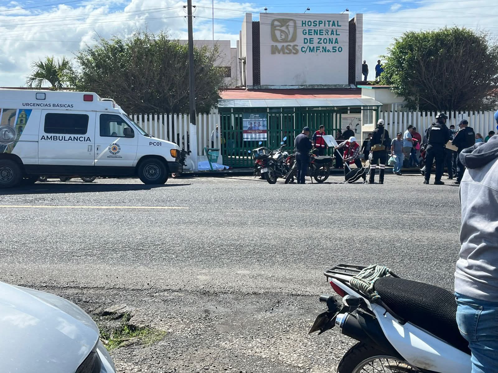 Ataque armado provoca despliegue policial frente al IMSS de Lerdo de Tejada