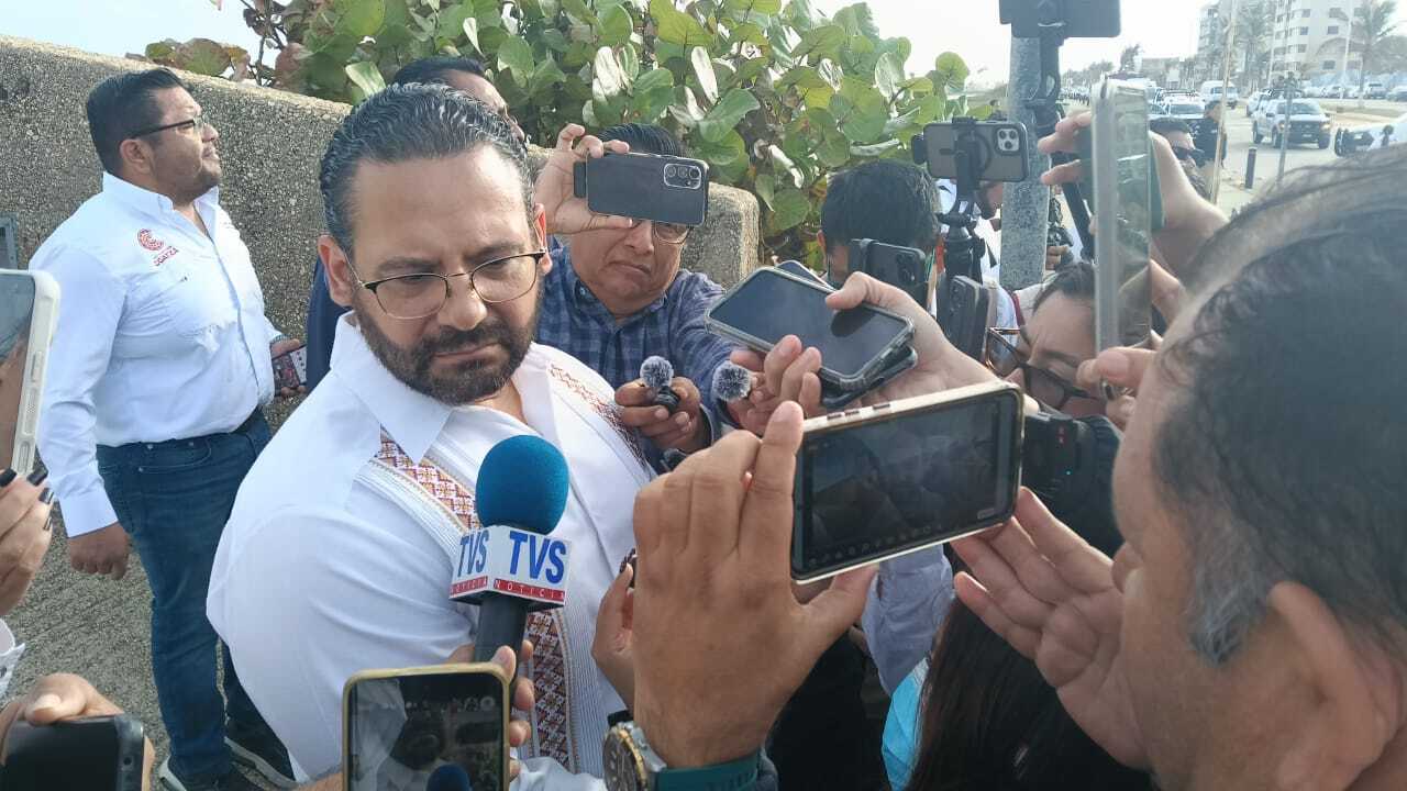 Alcalde de Coatzacoalcos llama a la calma tras psicosis por abatimiento de El Mencho
