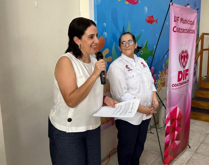 Sonia Marie Salvador Goraieb encabeza entrega de credenciales para personas con discapacidad