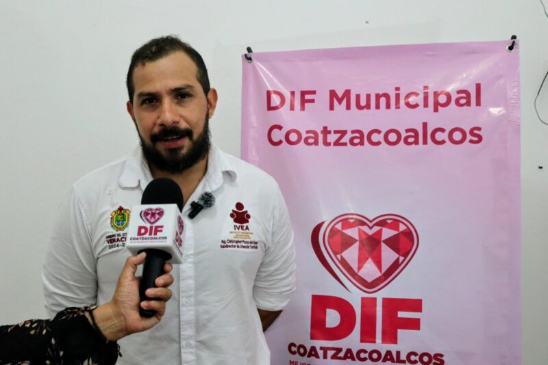DIF Coatzacoalcos y el IVEA impulsan jornada de alfabetización en coordinación con los tres niveles de gobierno