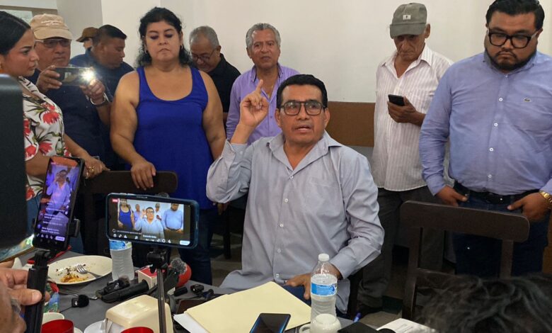 Esteban Bautista se defiende de señalamientos y exhibe intento de extorsión