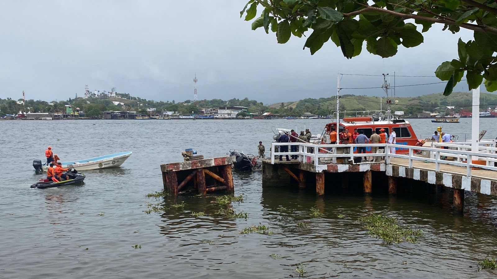 Se preparan para simulacro de rescate acuático en el río Coatzacoalcos