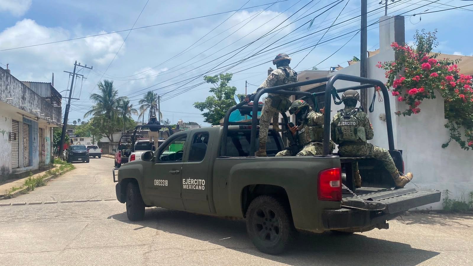 Operativo federal y estatal en cuartería de Coatzacoalcos deja bajo resguardo un inmueble investigado
