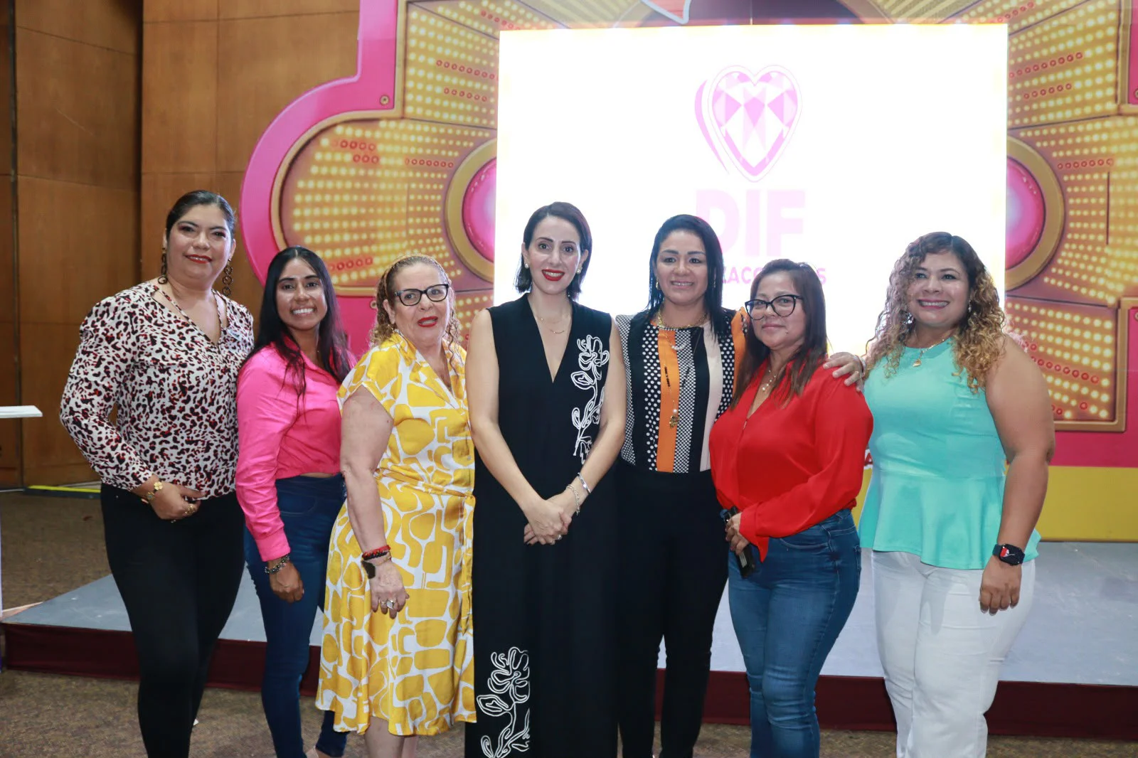 Encabeza Sonia Marie tercer Desayuno con Causa a beneficio de CAS AMAR